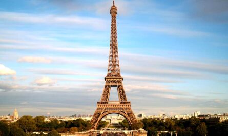 interesting facts about the Eiffel Tower_